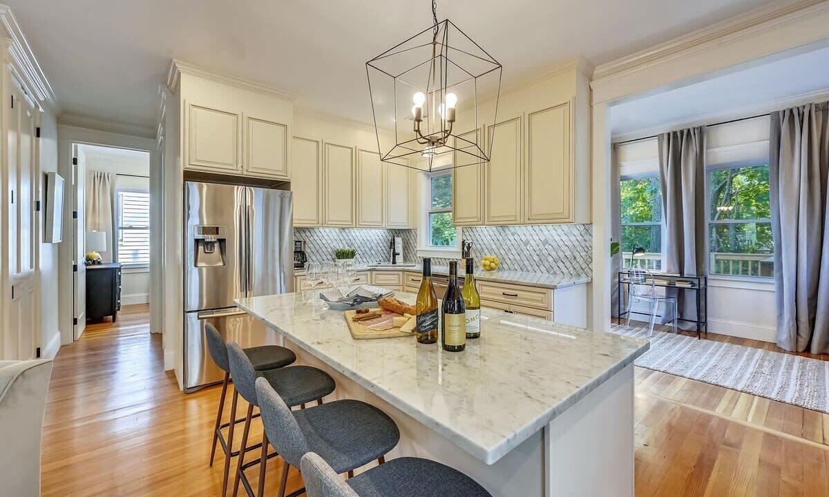 Photo of Kitchen in Forest Hills - Woodbourne