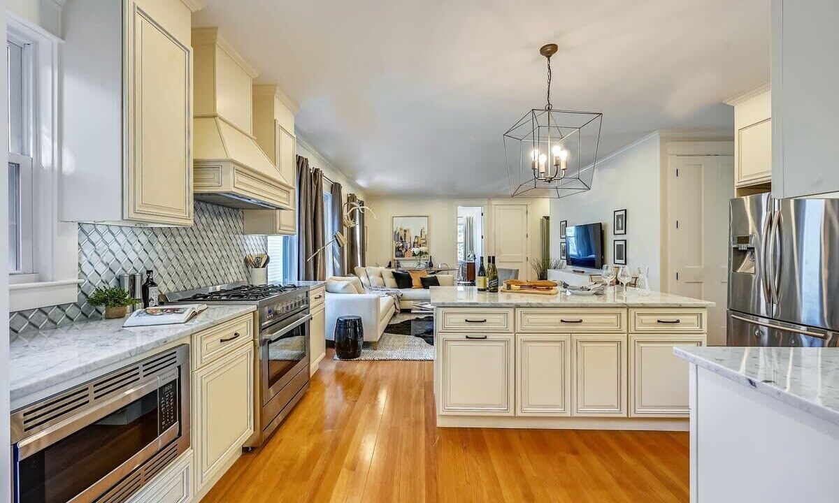 Photo of Kitchen in Forest Hills - Woodbourne