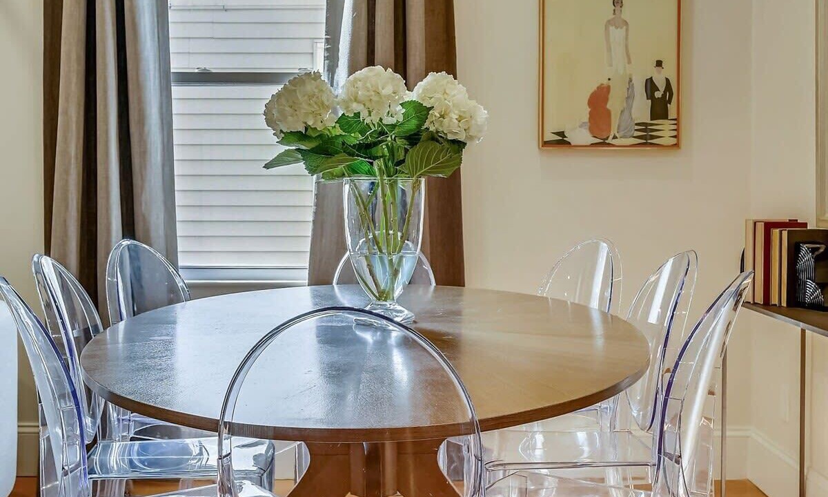 Photo of Others in Forest Hills - Woodbourne