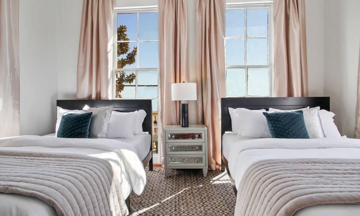 Photo of Bedroom in Uptown Historic District