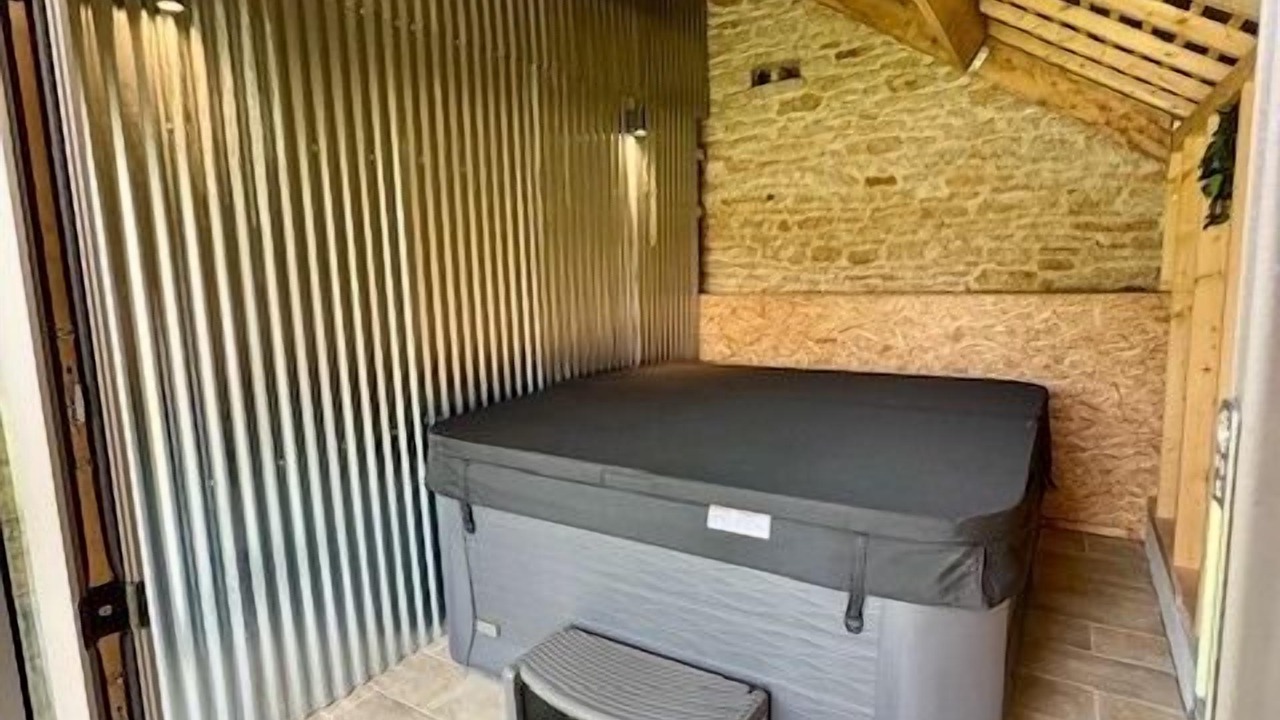 Photo of Others in Lehon