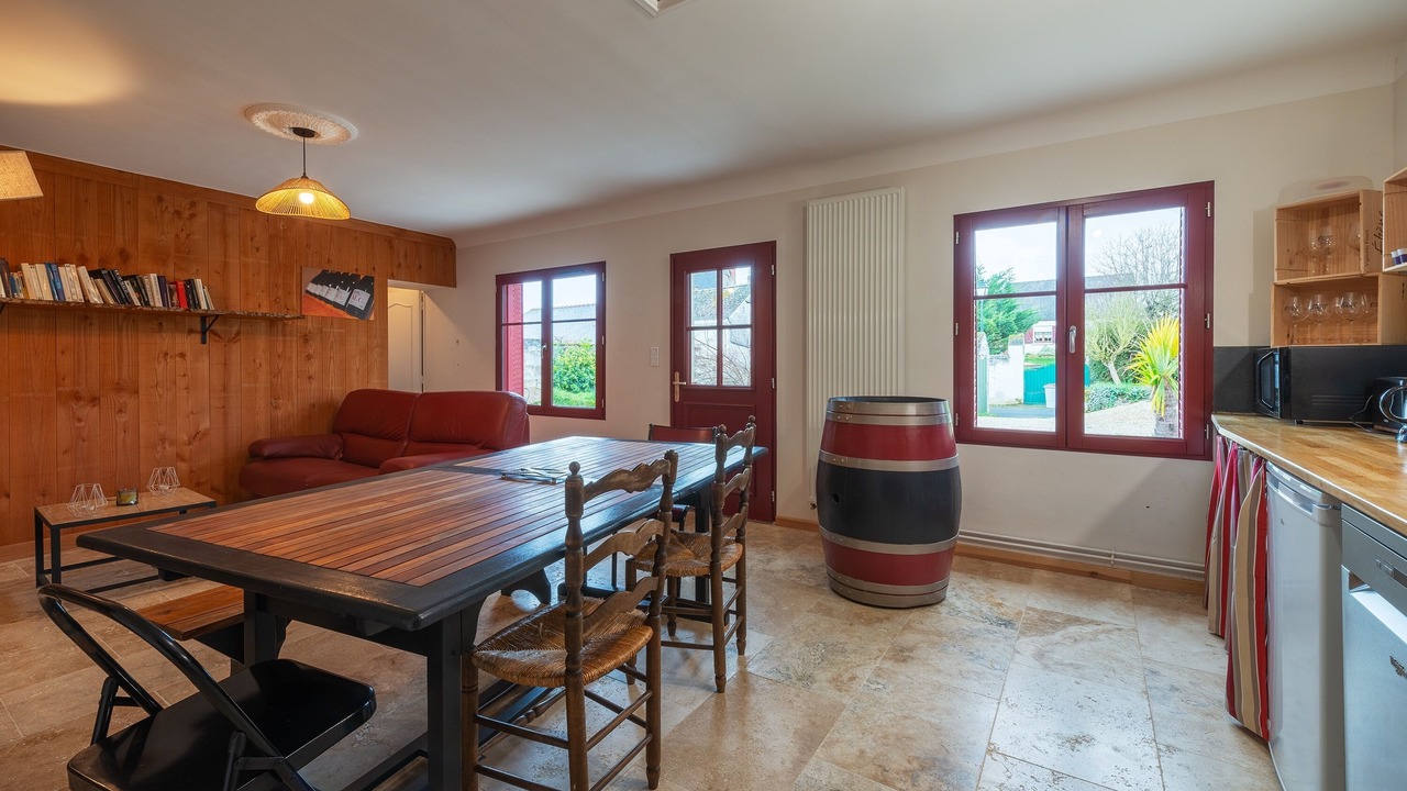 Photo of Livingroom in Saint-Cyr-en-Bourg