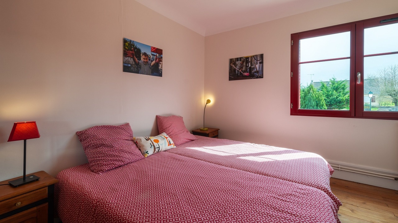 Photo of Bedroom in Saint-Cyr-en-Bourg