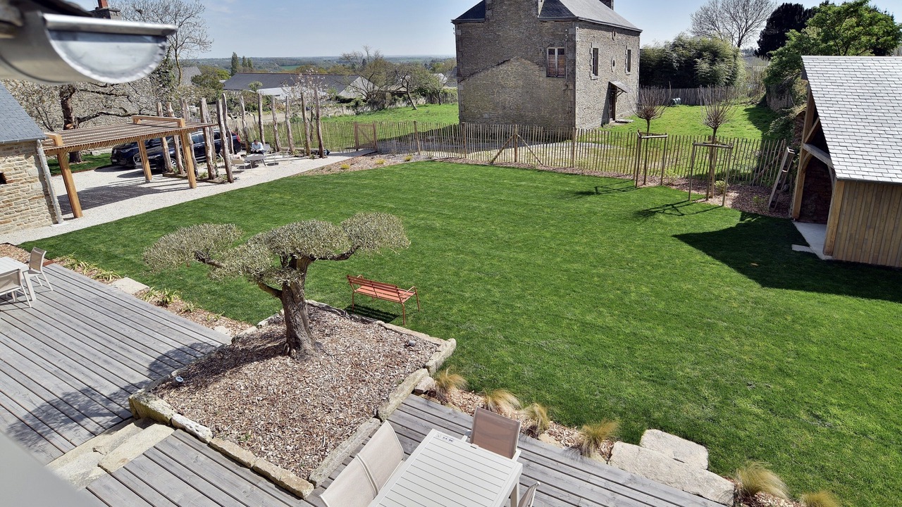 Photo of Outdoor in Lehon