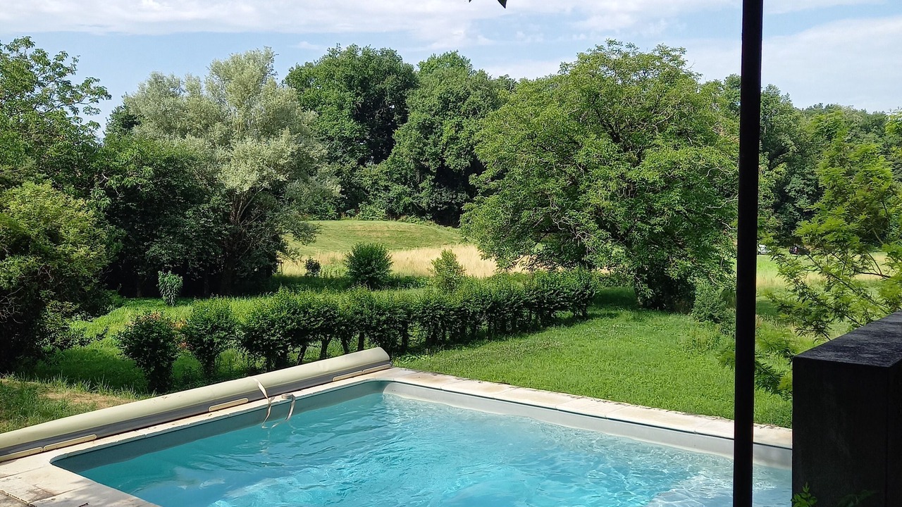 Photo of Outdoor in Jugazan