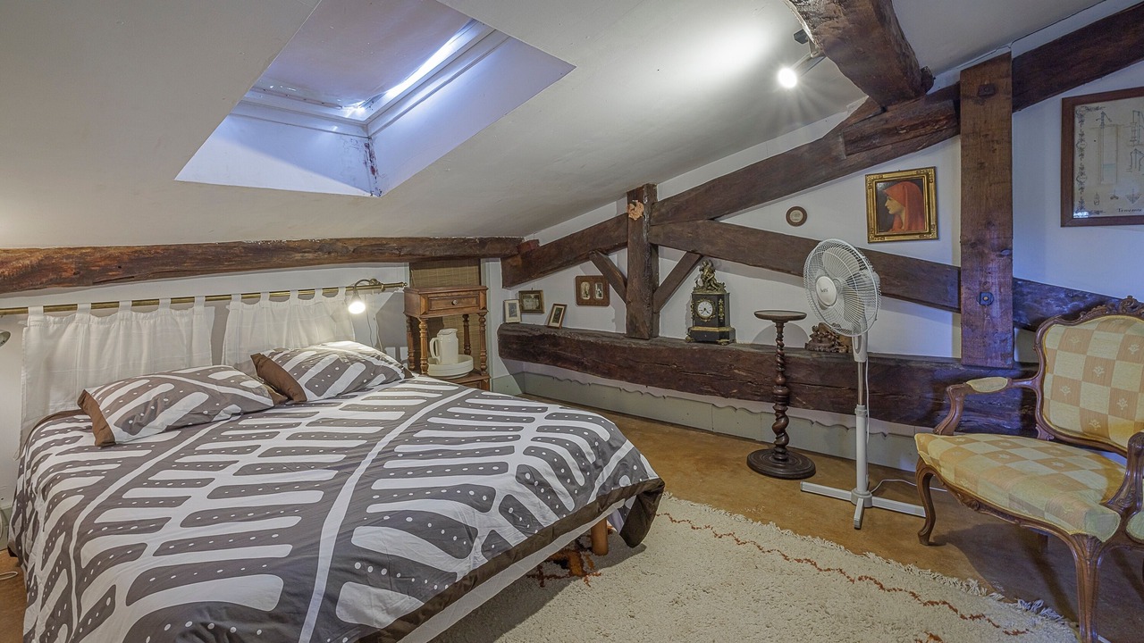 Photo of Bedroom in Jugazan