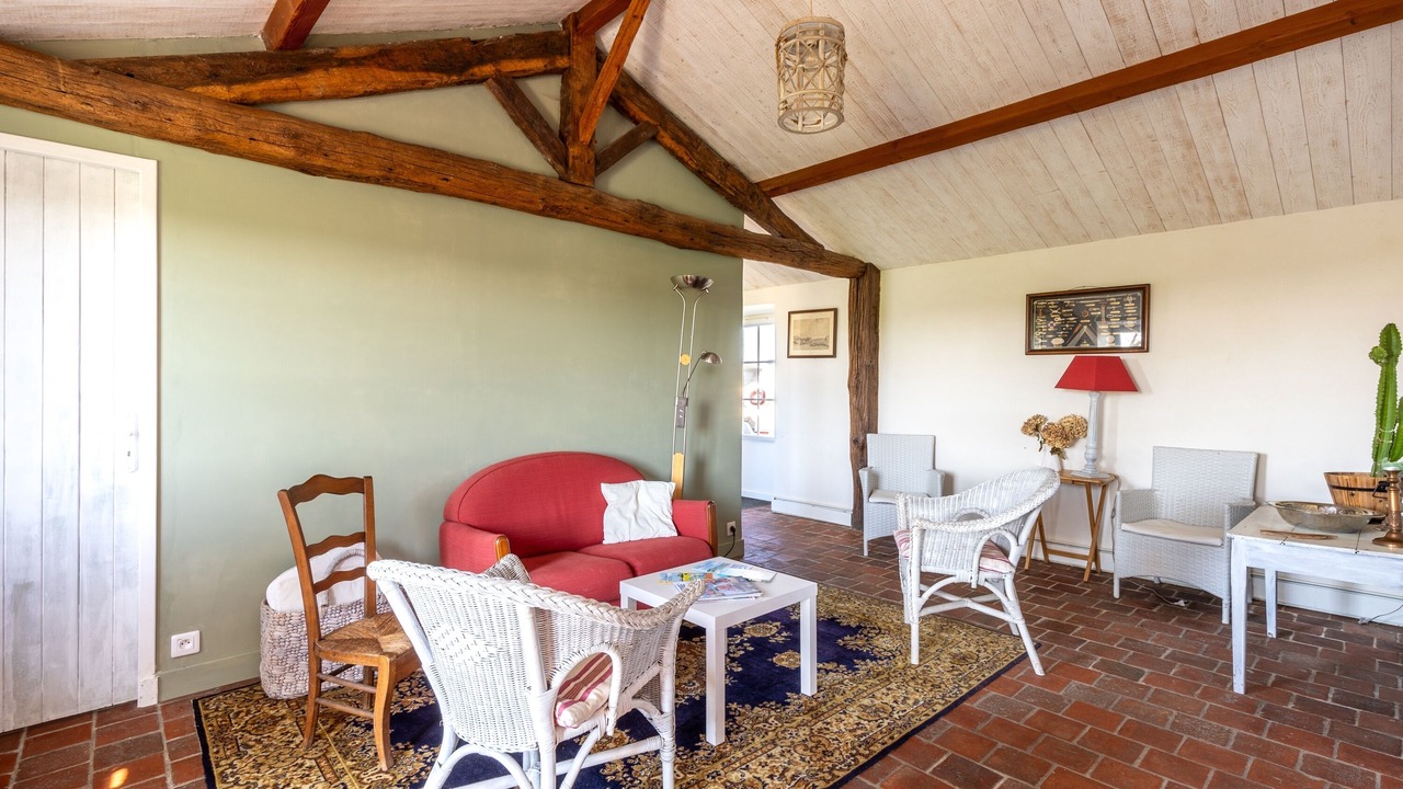 Photo of Livingroom in Bouin