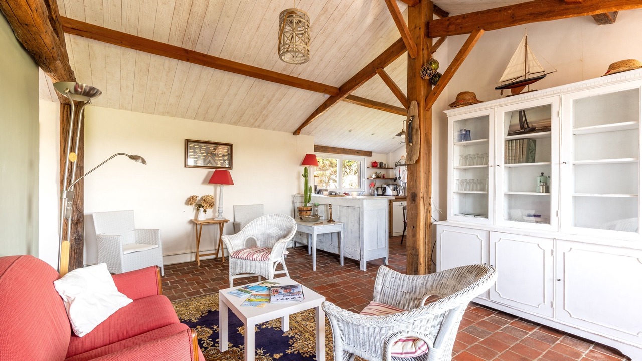 Photo of Livingroom in Bouin