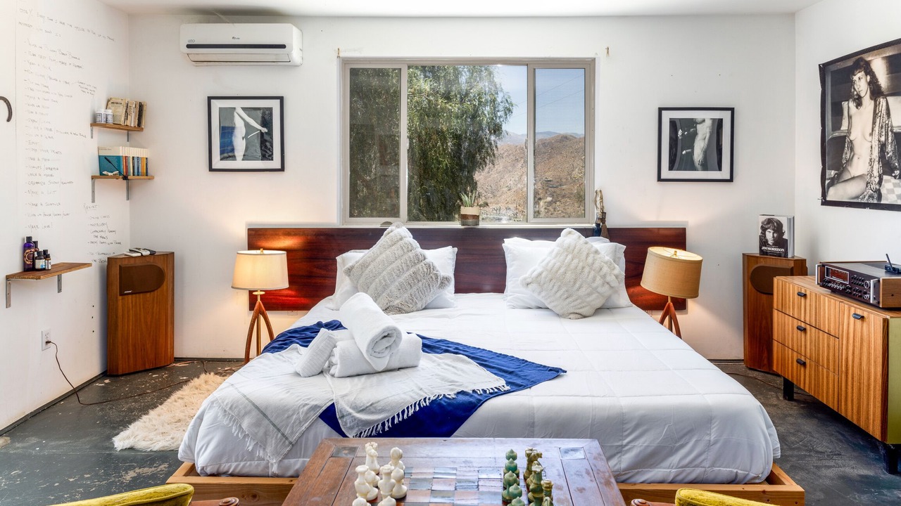 Photo of Bedroom in Morongo Valley