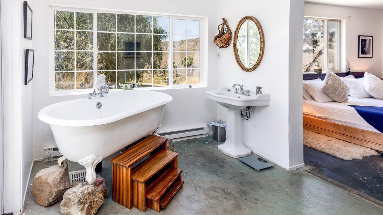 Photo of Bathroom in Morongo Valley