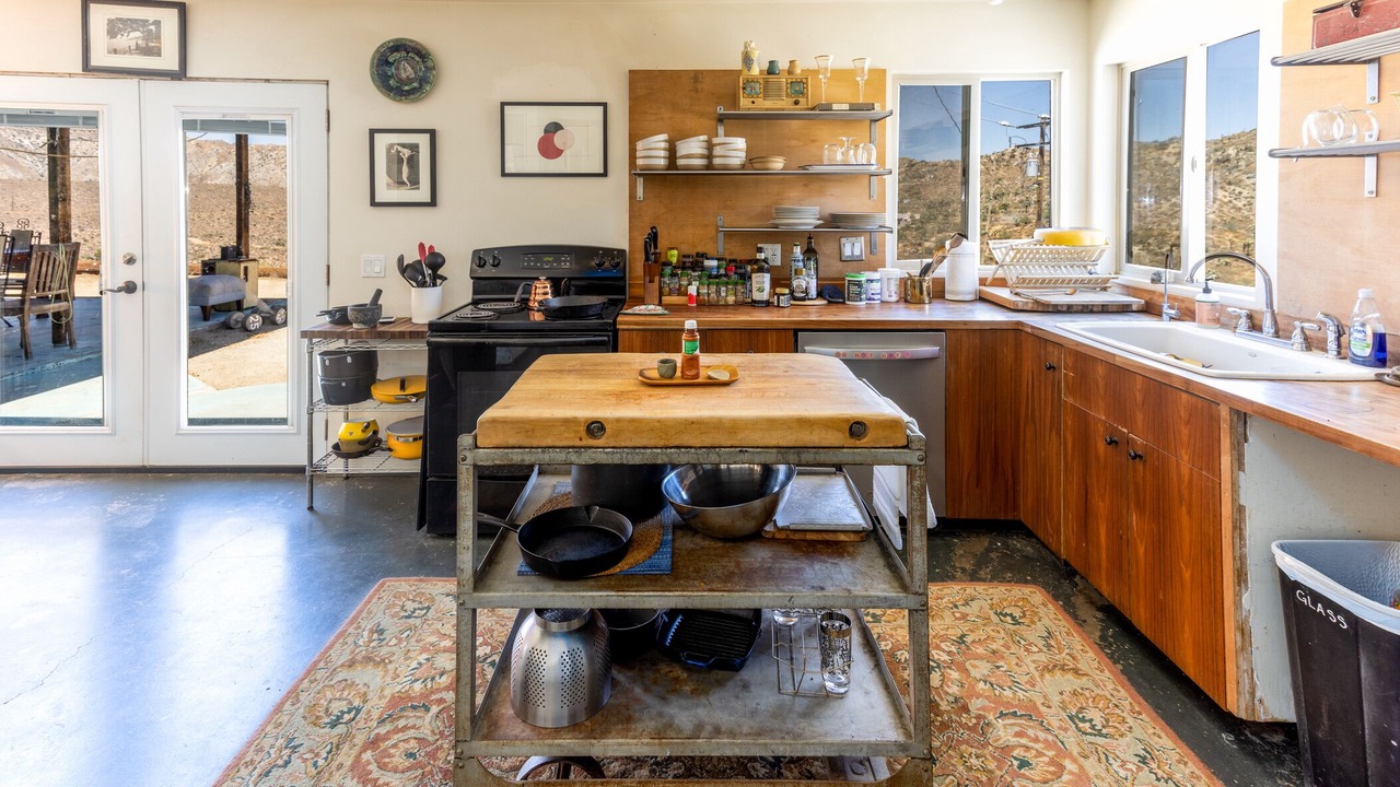 Photo of Kitchen in Morongo Valley
