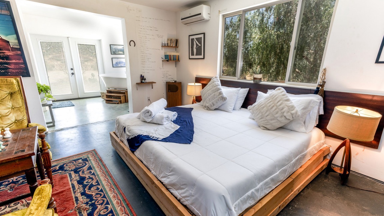 Photo of Bedroom in Morongo Valley