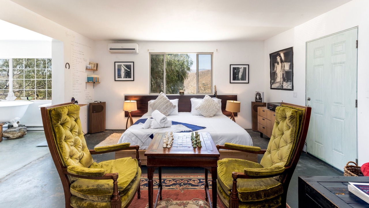 Photo of Bedroom in Morongo Valley