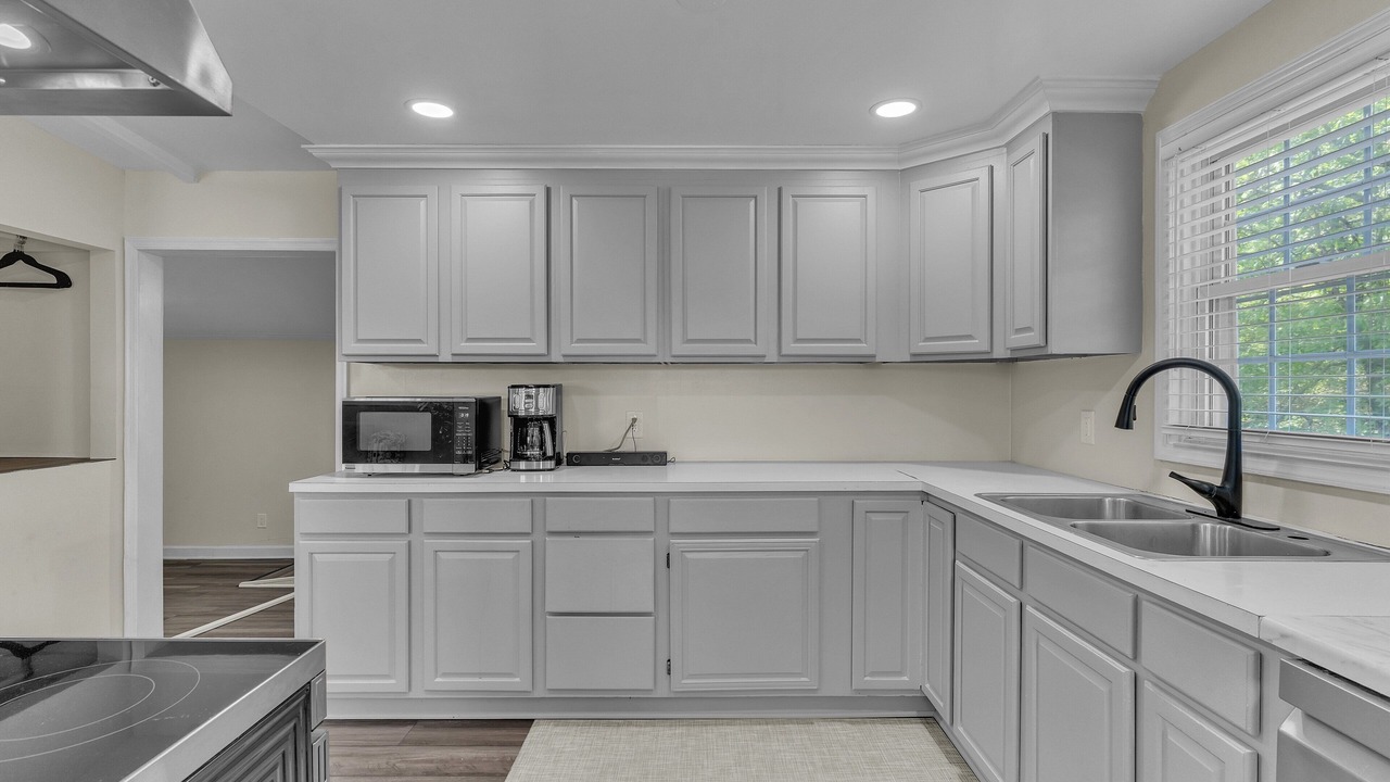 Photo of Kitchen in Barstow