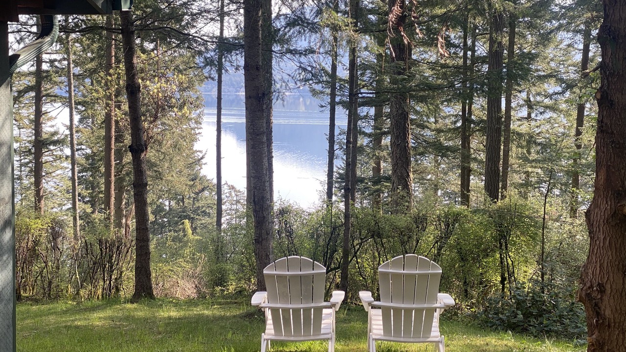 Photo of Others in Eastsound