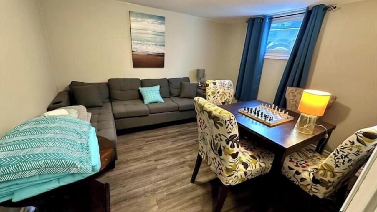 Photo of Livingroom in Niagara Falls