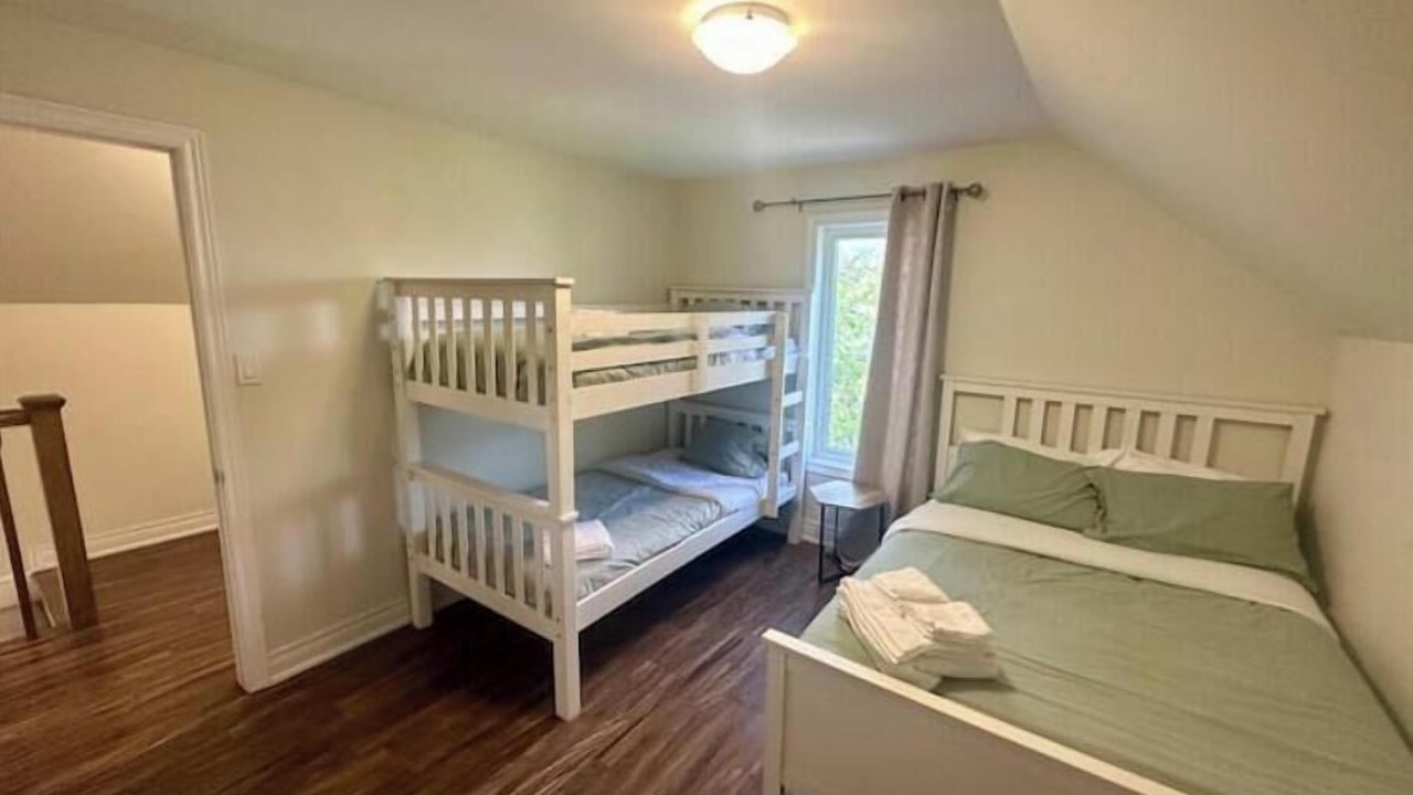 Photo of Bedroom in Niagara Falls