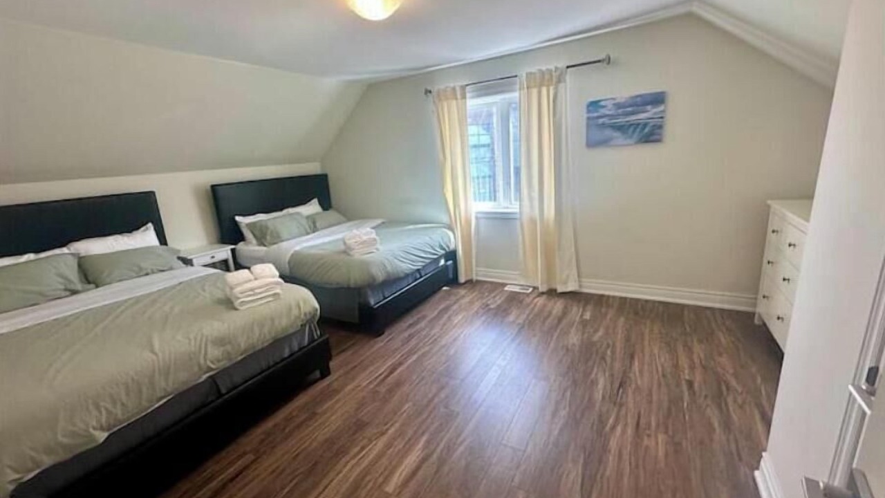 Photo of Bedroom in Niagara Falls