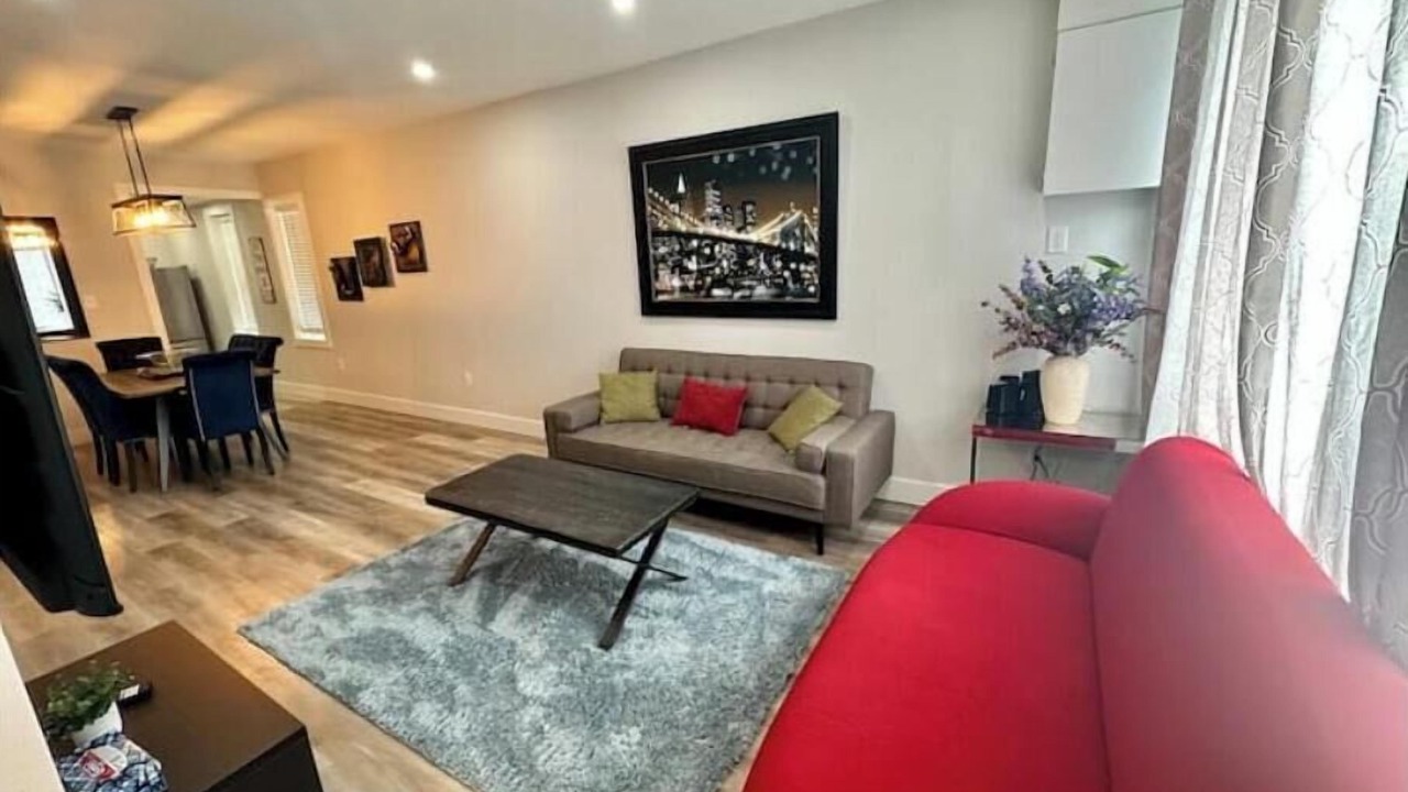 Photo of Livingroom in Niagara Falls