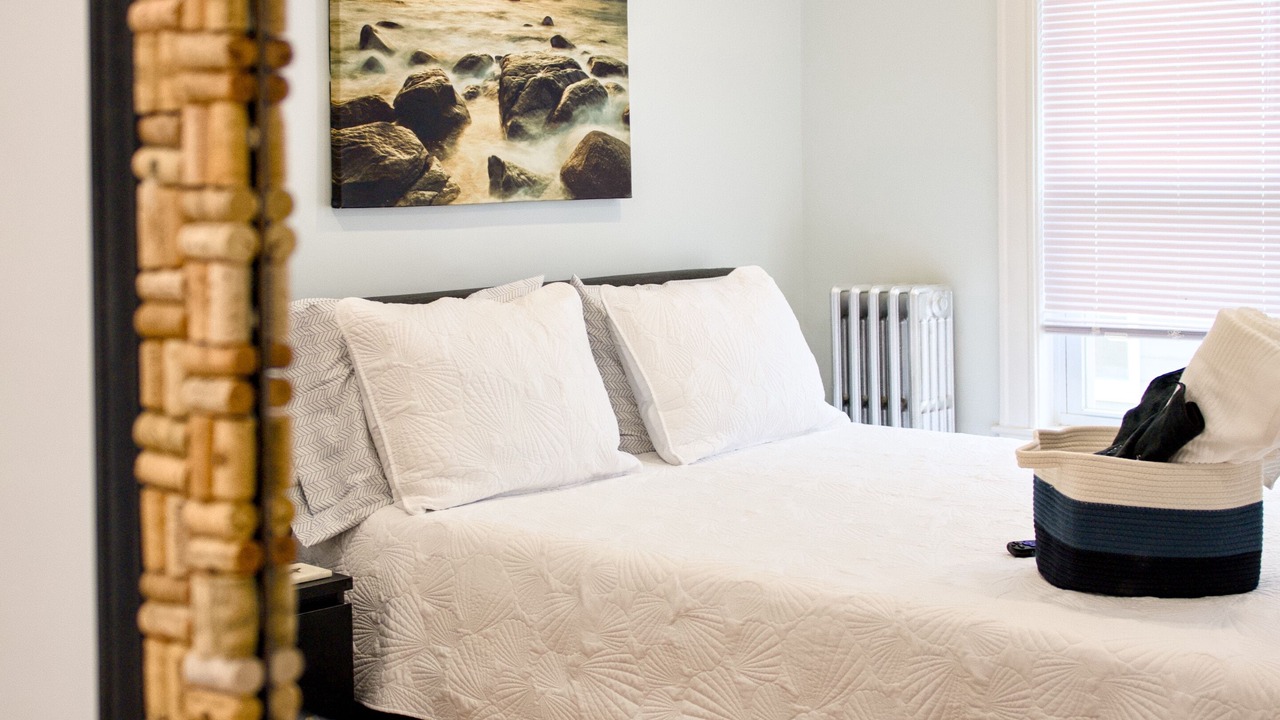 Photo of Bedroom in Brook Farm