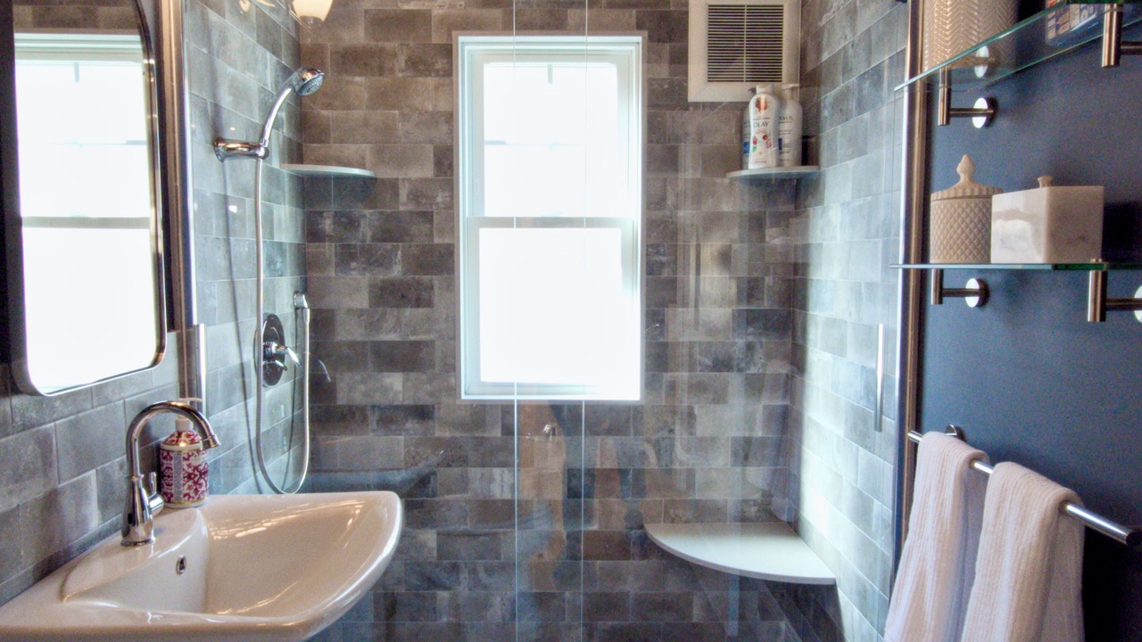 Photo of Bathroom in Brook Farm