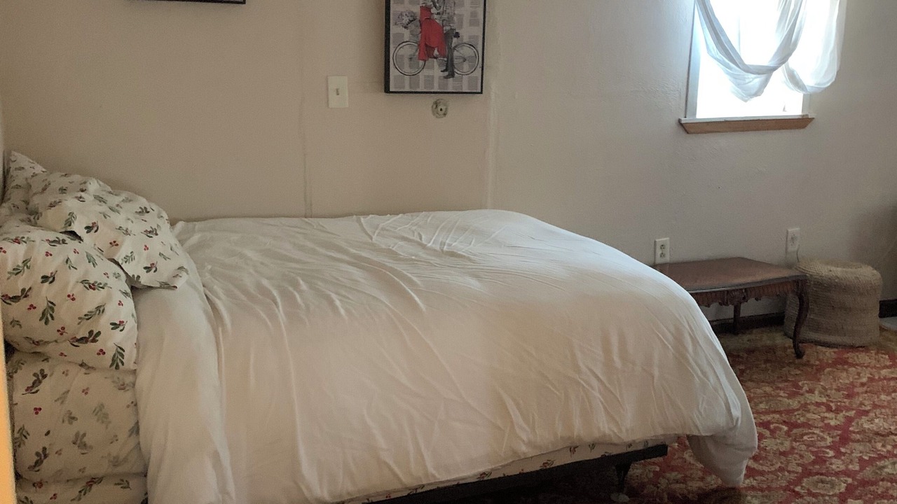Photo of Bedroom in Crystal City