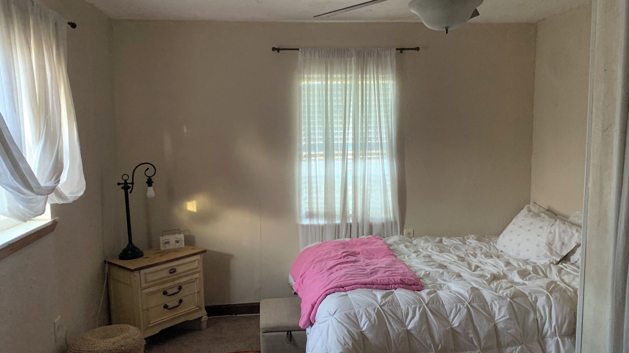 Photo of Bedroom in Crystal City