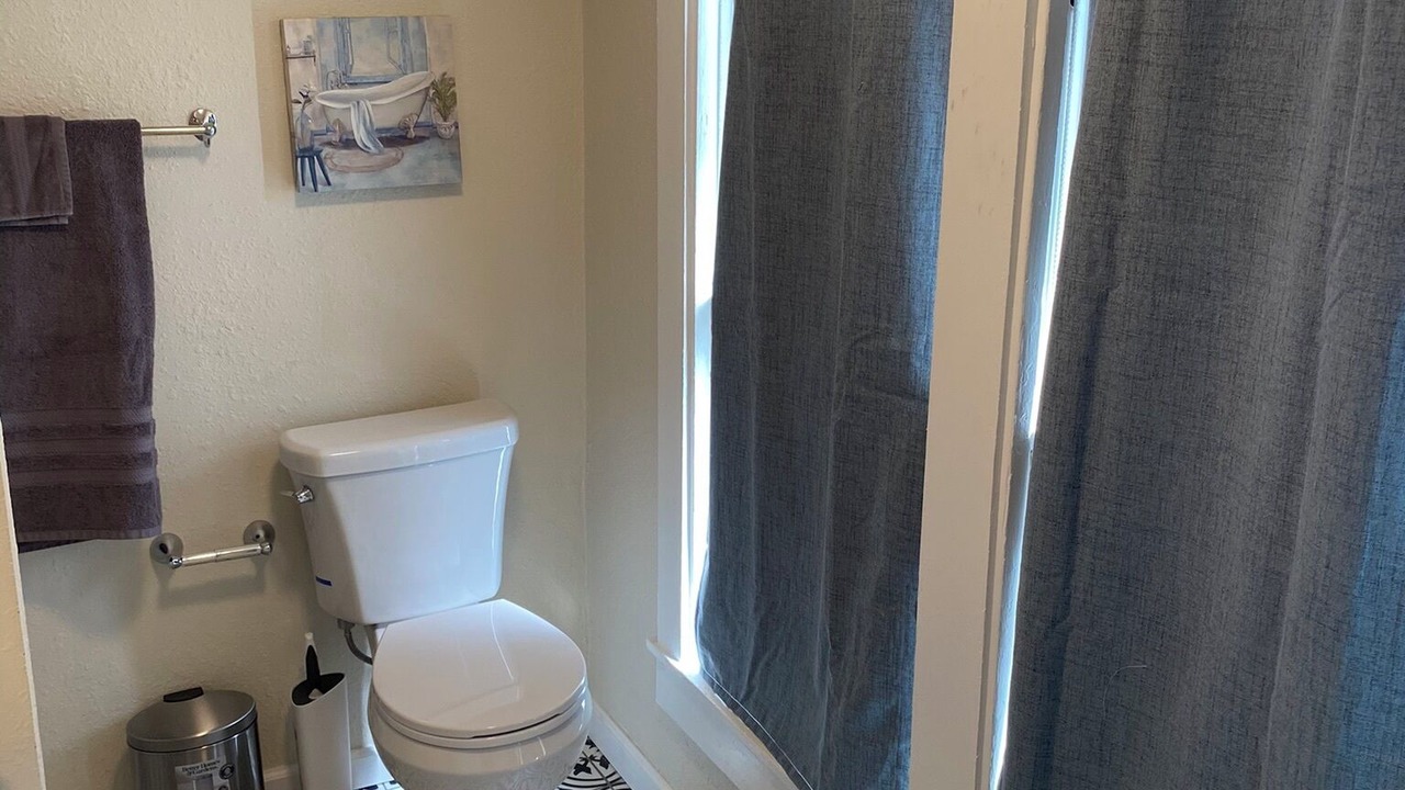 Photo of Bathroom in Raynolds Addition