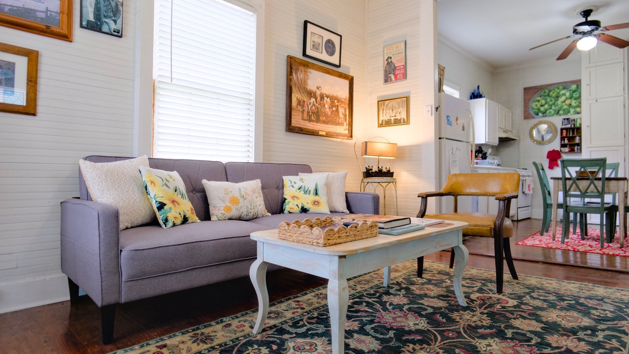 Photo of Livingroom in Natchez