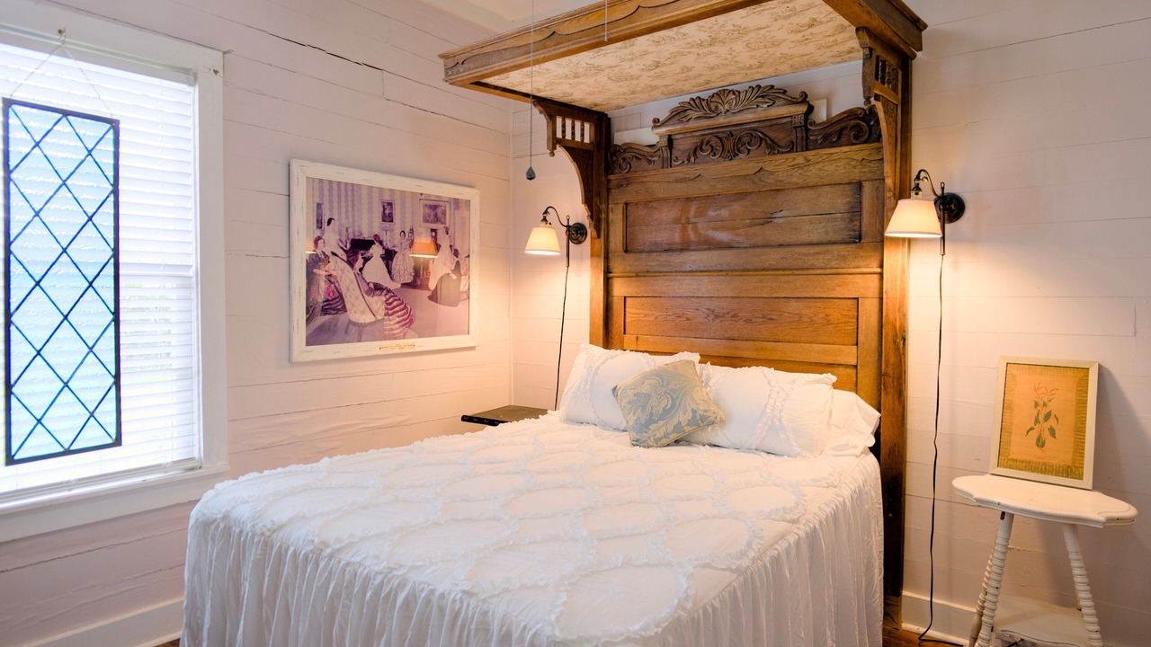 Photo of Bedroom in Natchez