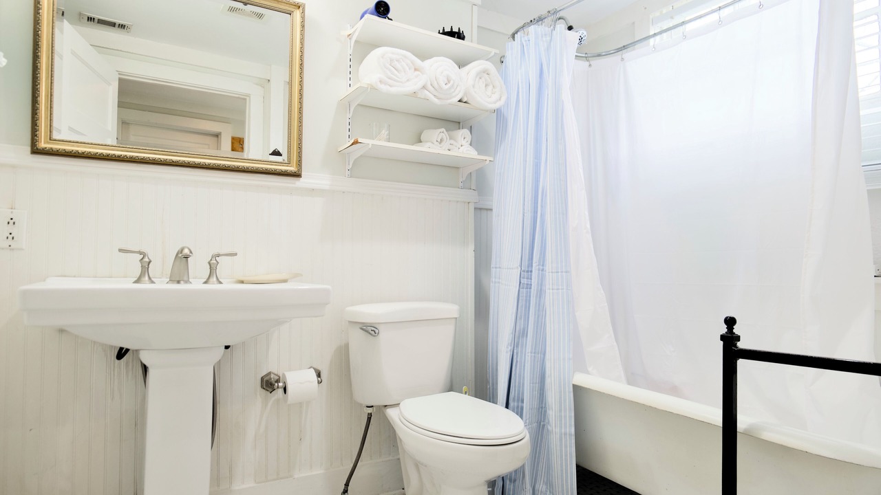 Photo of Bathroom in Natchez