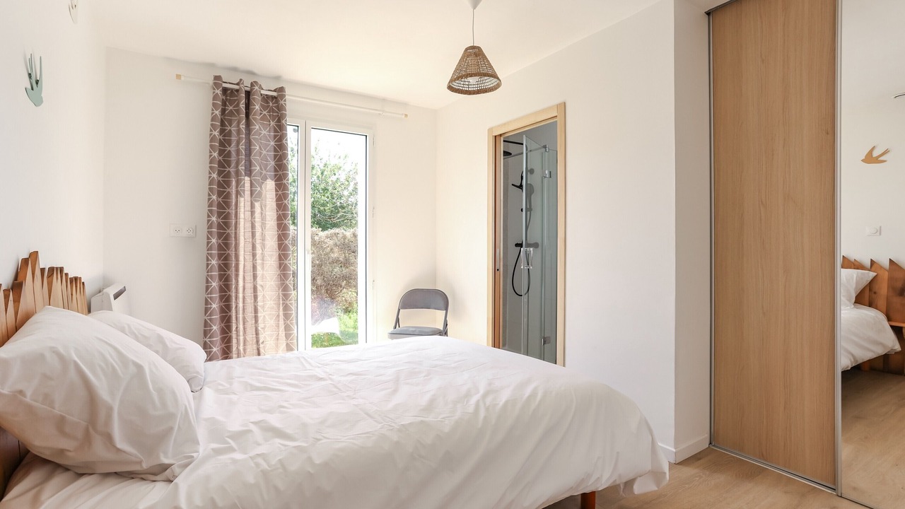 Photo of Bedroom in Le Grand-Village-Plage