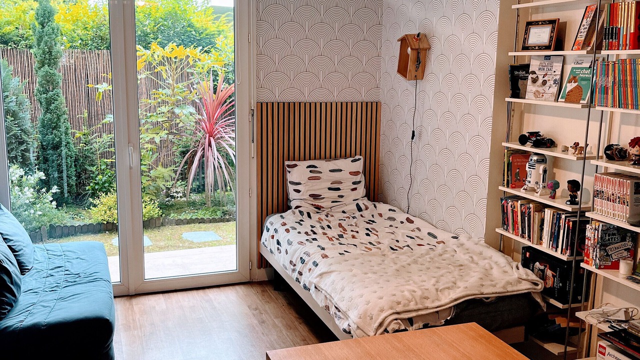 Photo of Bedroom in Saint-Cloud