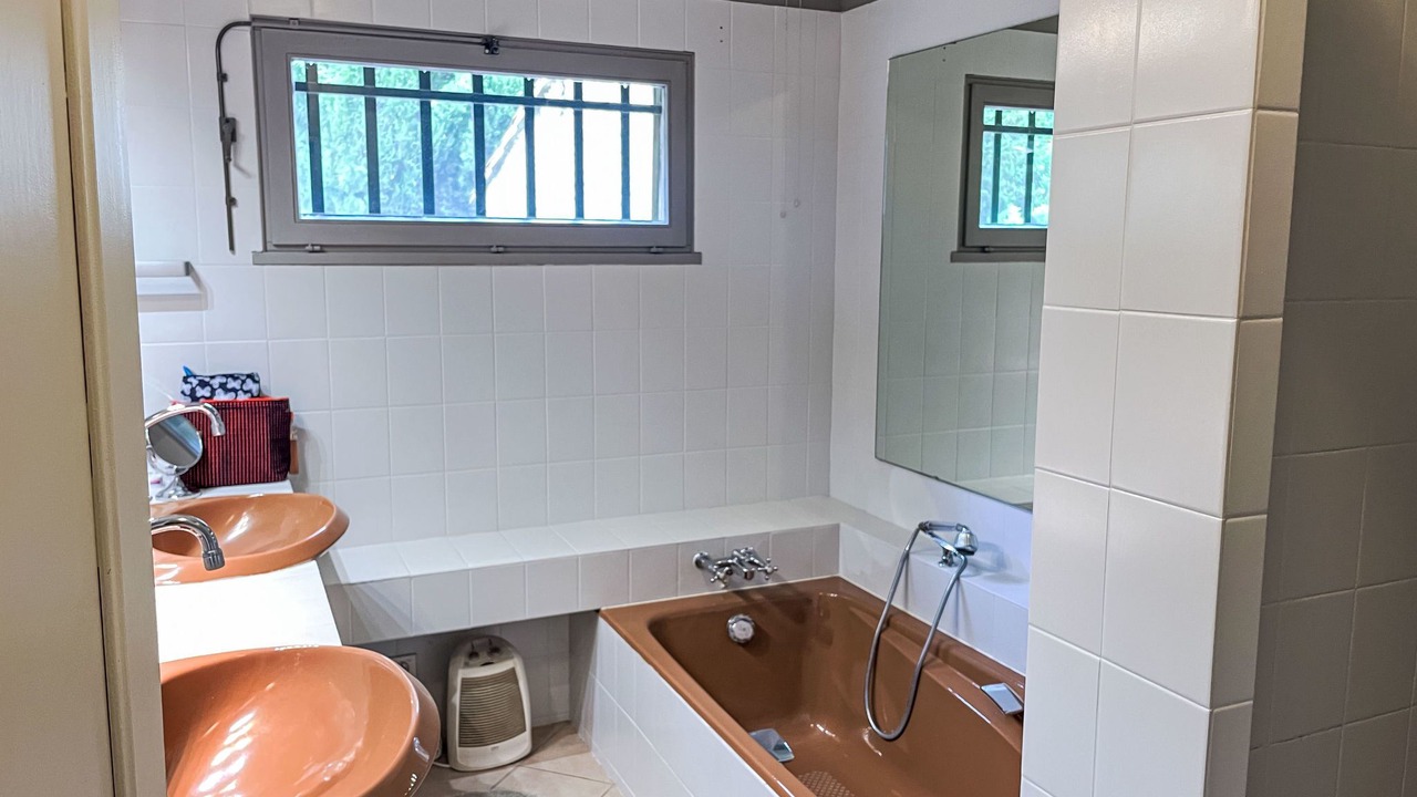 Photo of Bathroom in Saint-Siffret