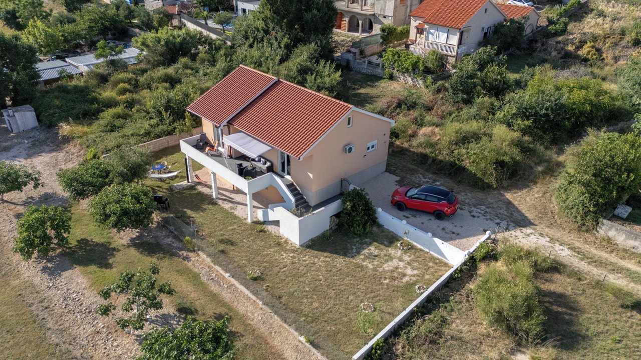 Photo of Outdoor in Rtina