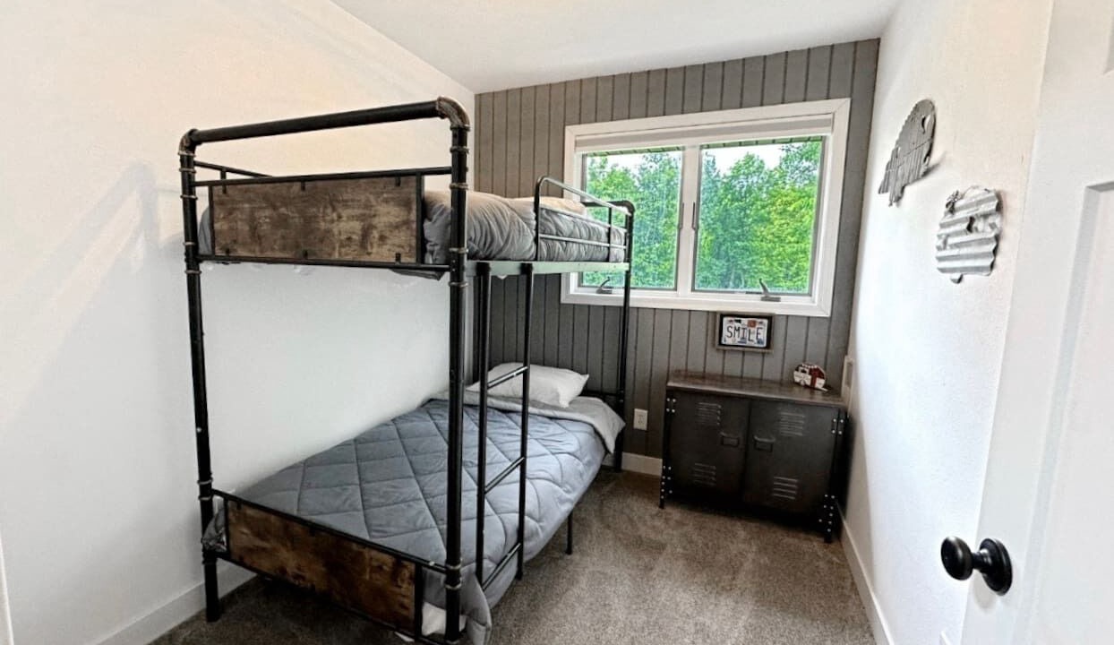 Photo of Bedroom in Hill City
