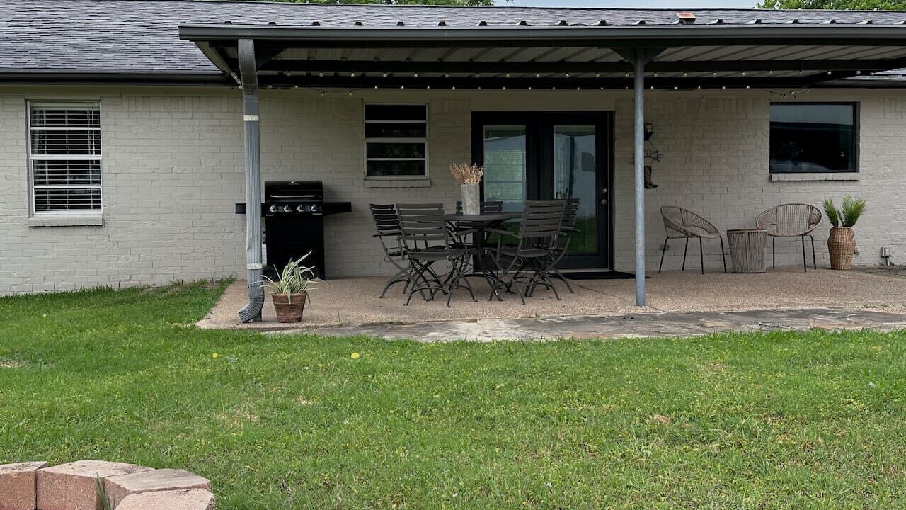 Photo of Outdoor in Harvey Hillsides