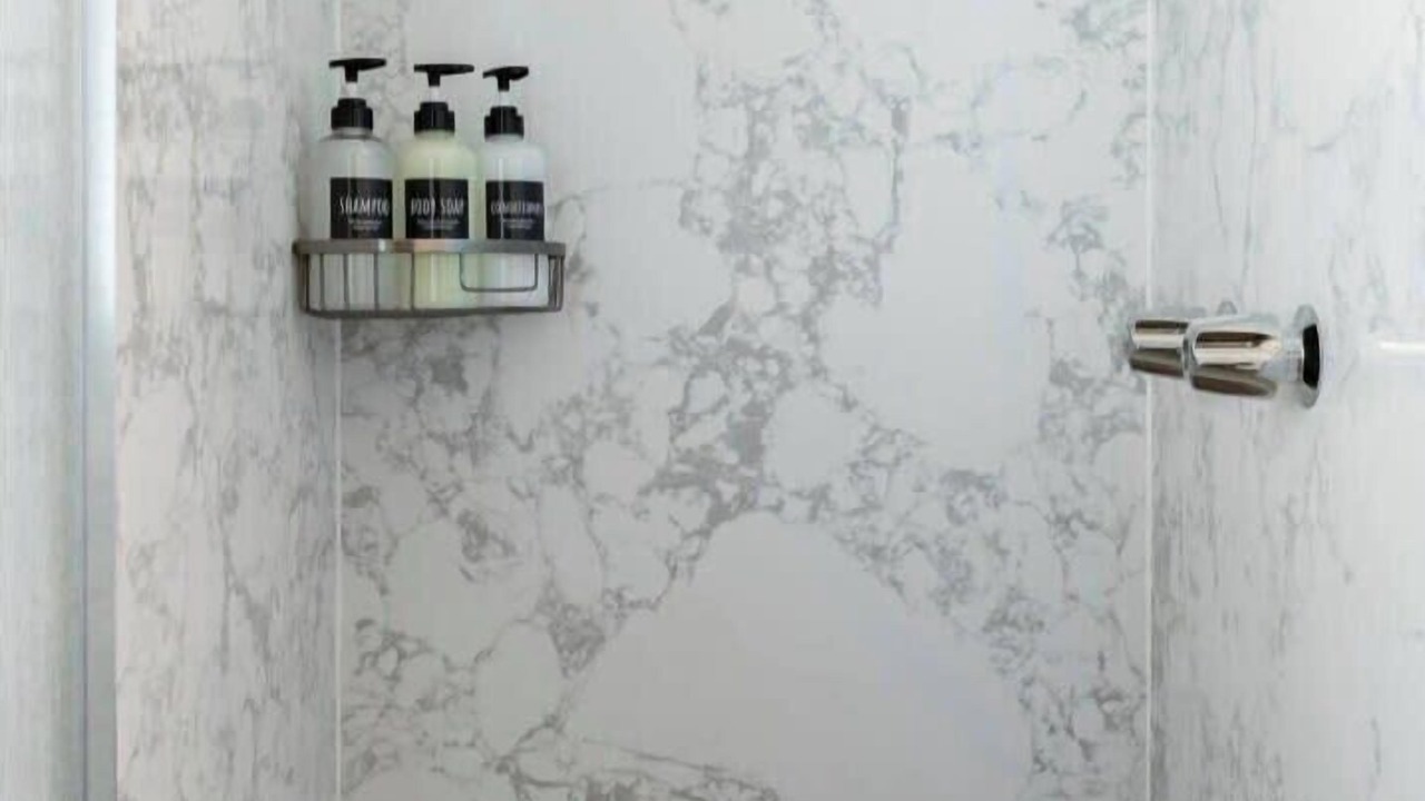 Photo of Others in Tennyson - Alquire