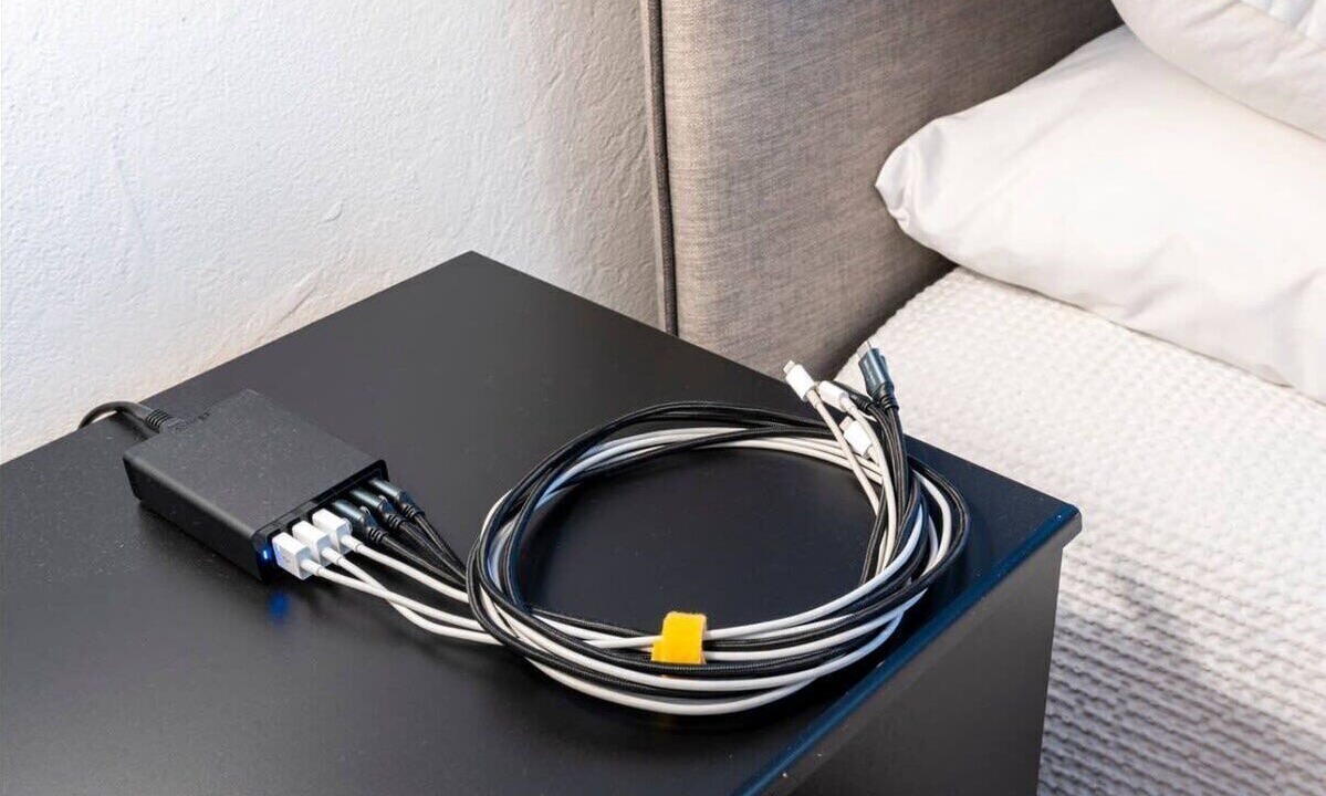 Photo of Others in Tennyson - Alquire