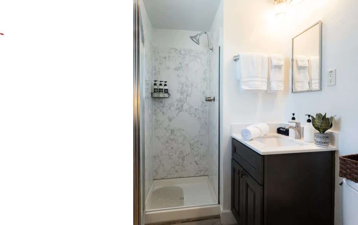 Photo of Bathroom in Tennyson - Alquire