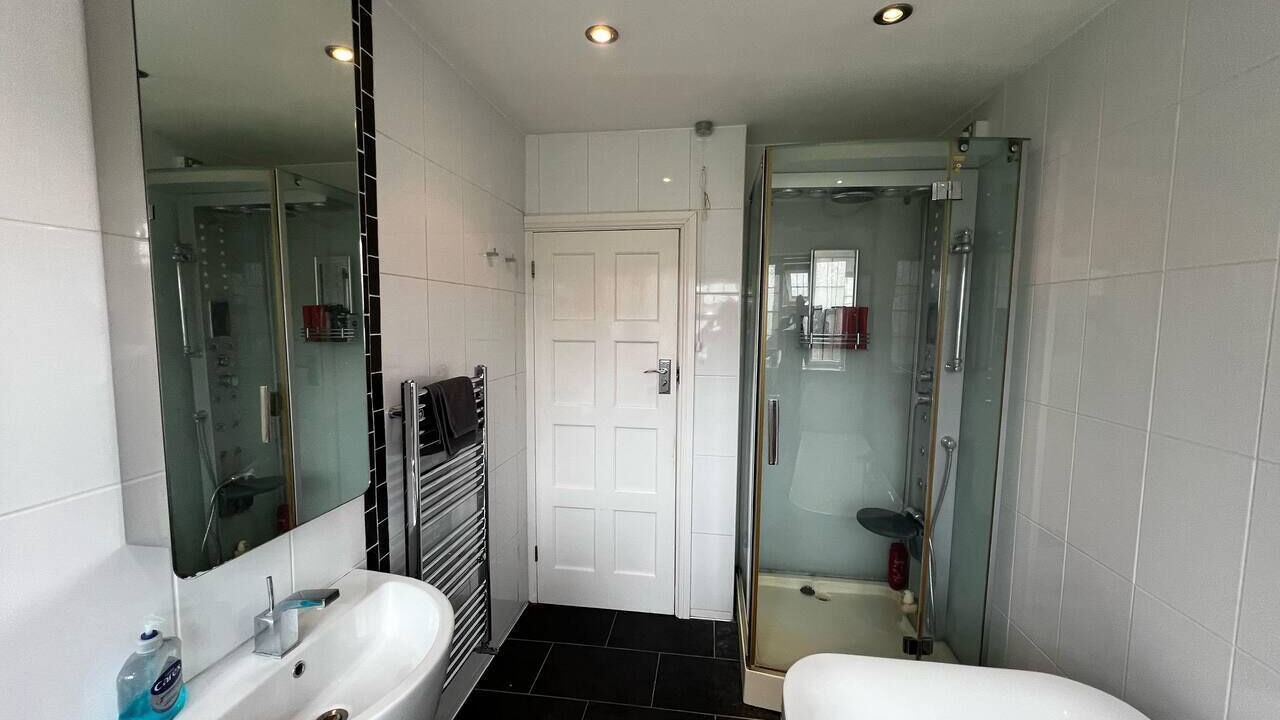 Photo of Others in Luton