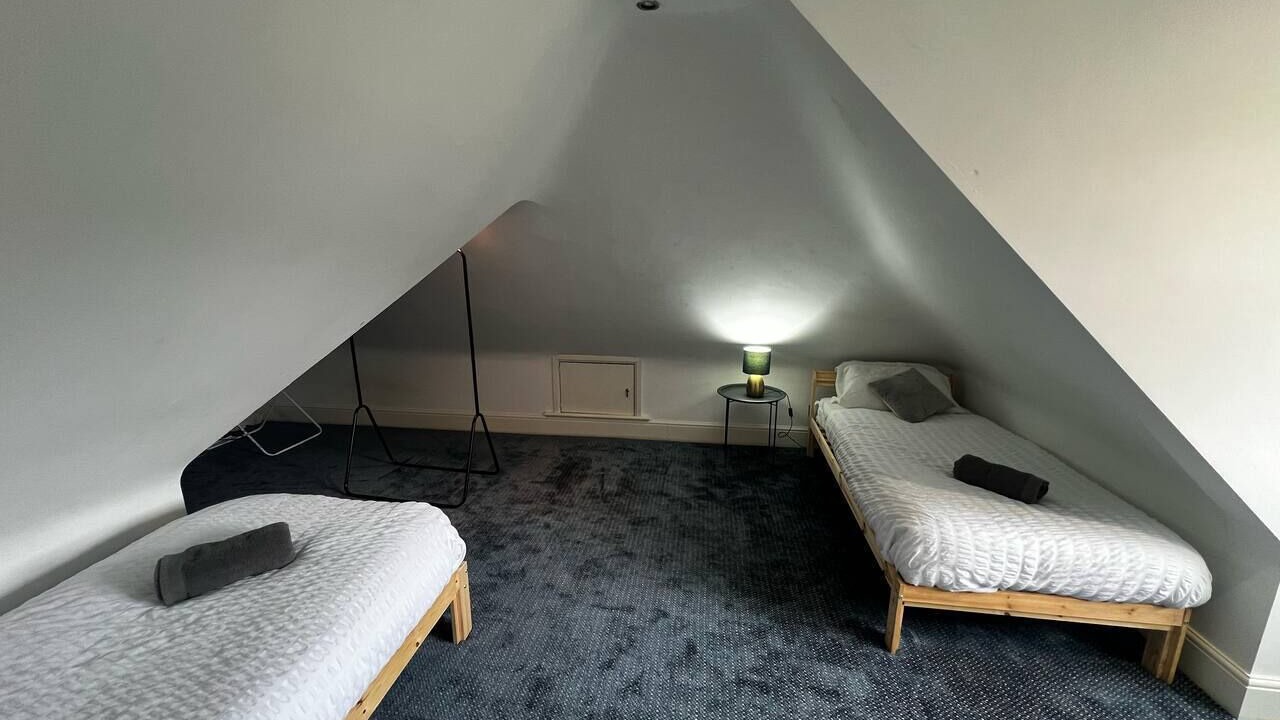 Photo of Others in Luton