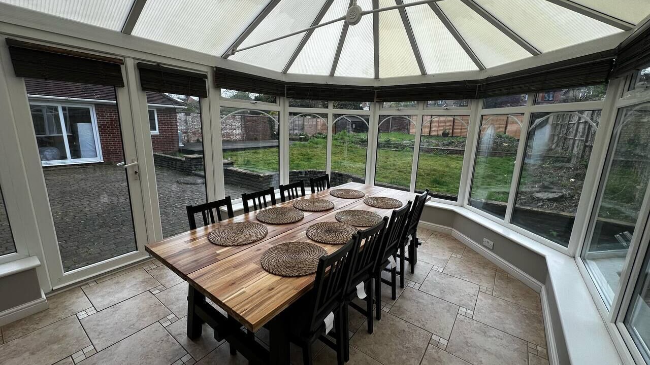 Photo of Others in Luton