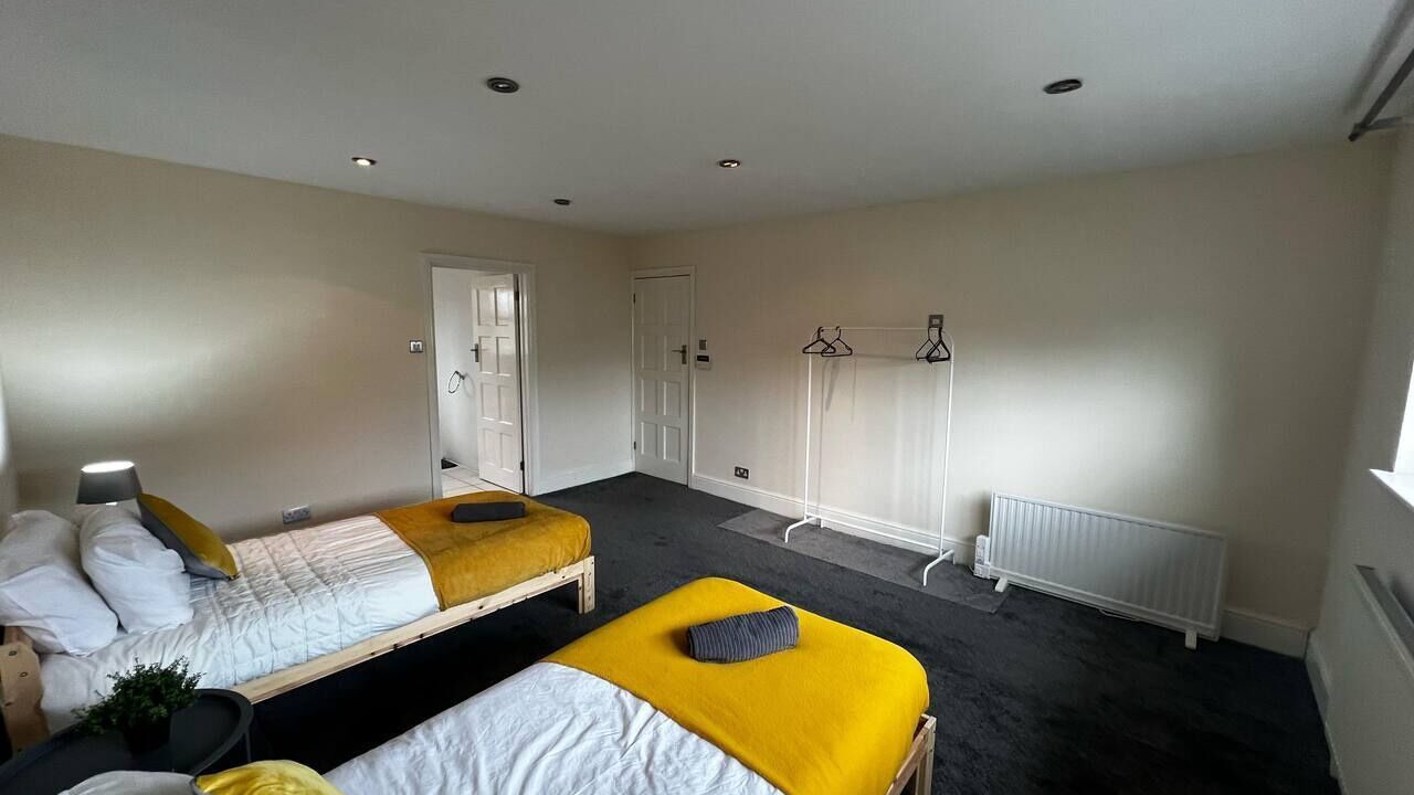 Photo of Others in Luton