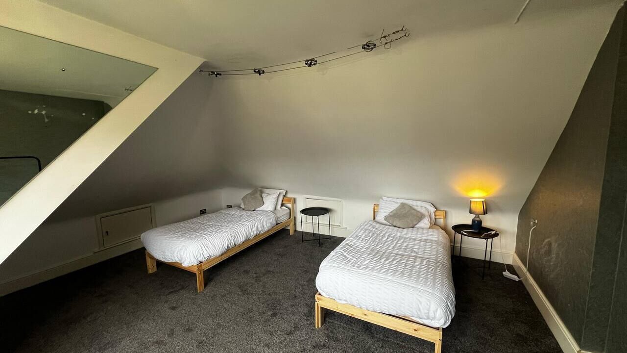 Photo of Others in Luton