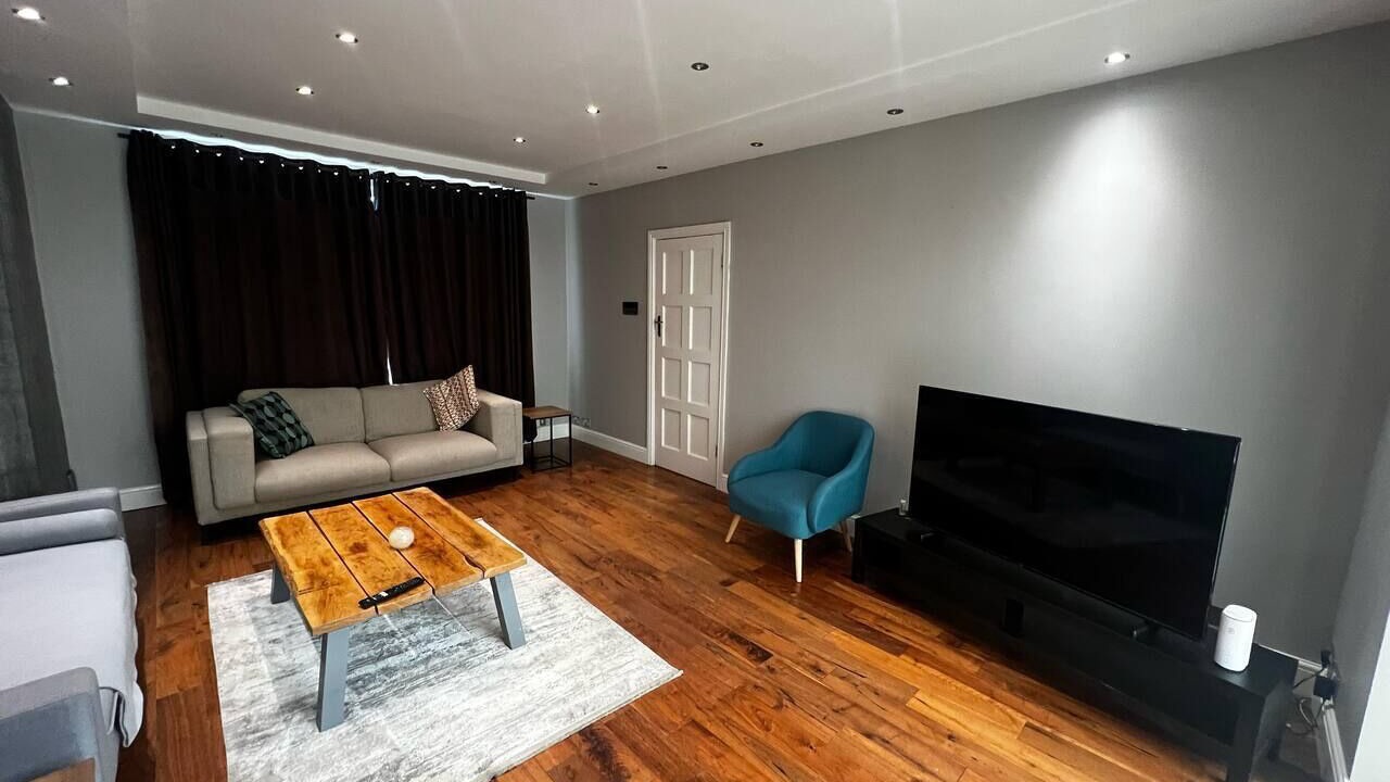 Photo of Others in Luton