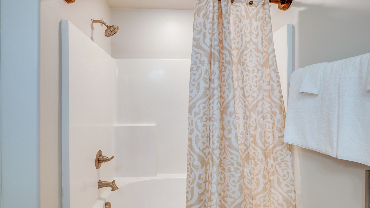 Photo of Bathroom in Normal
