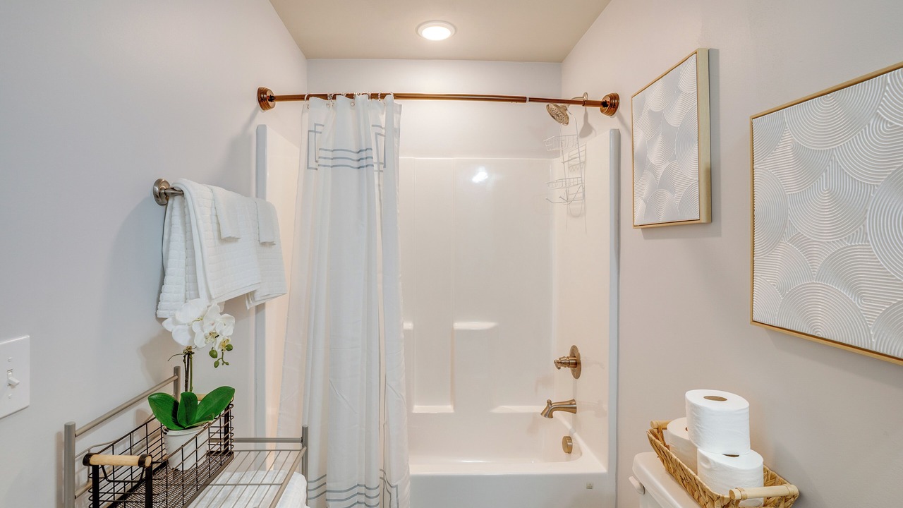 Photo of Bathroom in Normal