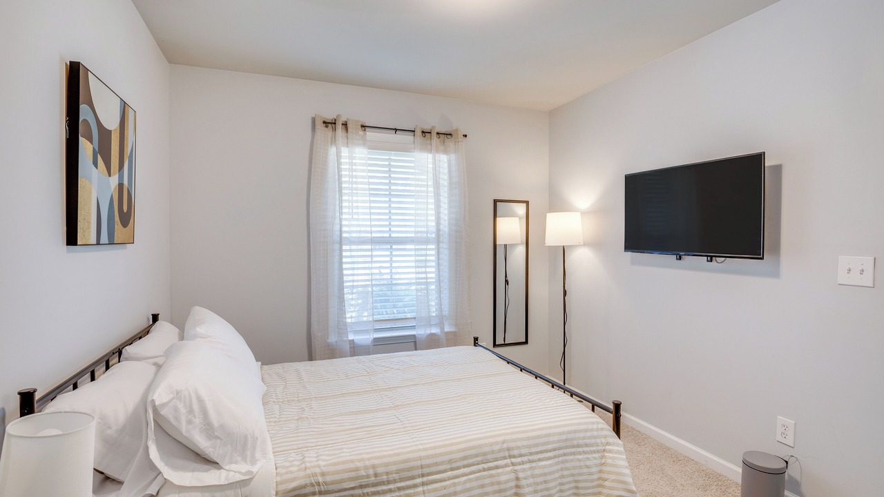 Photo of Bedroom in Normal