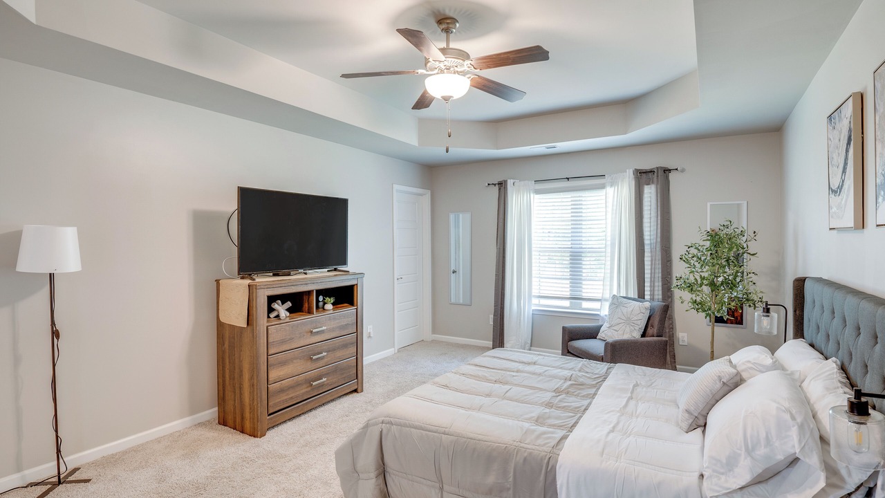 Photo of Bedroom in Normal